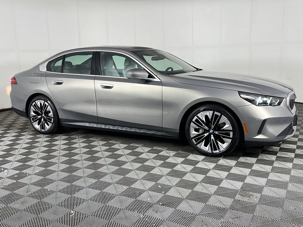Certified 2024 BMW 5 Series 540i xDrive Sedan