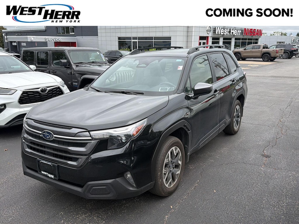 Used 2025 Subaru Forester Premium SUV