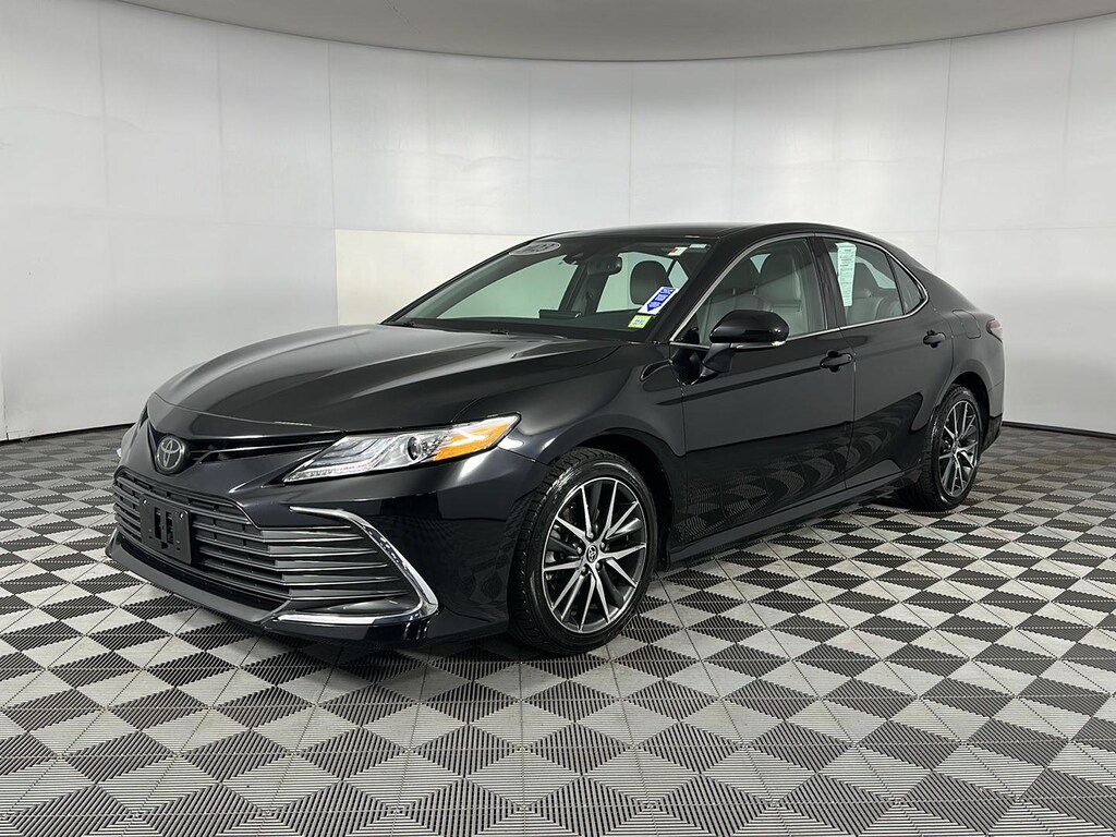 Used 2023 Toyota Camry XLE Sedan