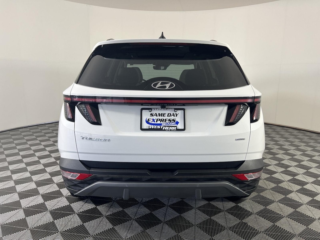 Certified 2024 Hyundai Tucson SUBN