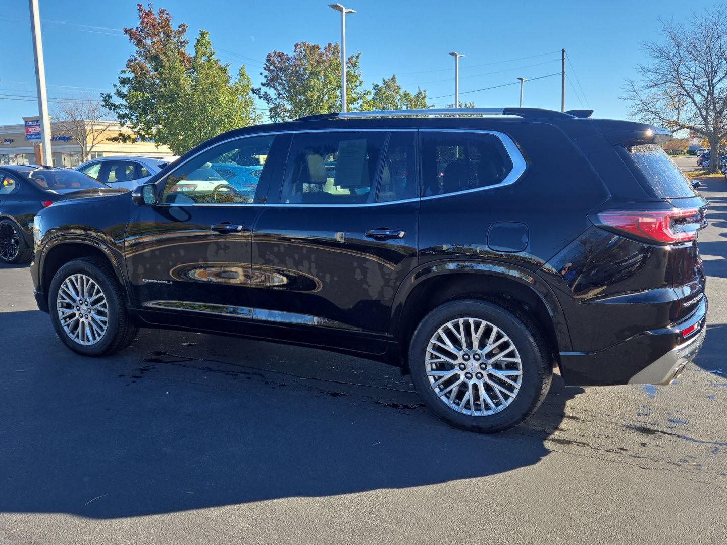 Used 2024 GMC Acadia AWD Denali