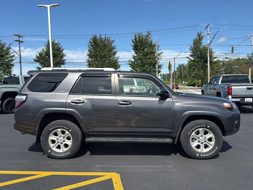 Used 2017 Toyota 4Runner SR5 SUV