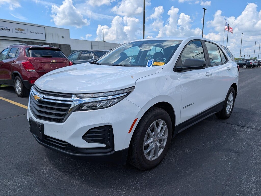 Used 2024 Chevrolet Equinox LS SUV