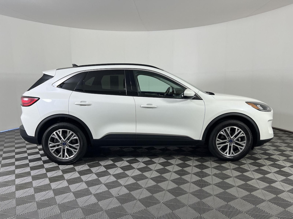 Used 2022 Ford Escape SEL SUV