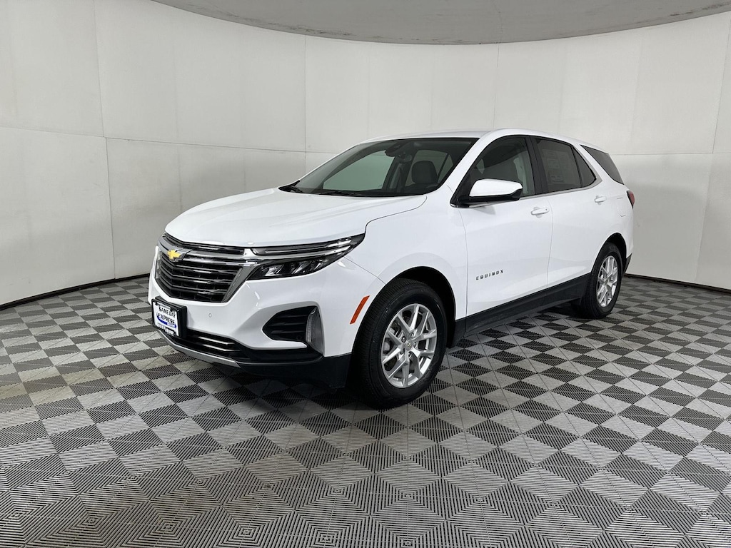 Used 2024 Chevrolet Equinox LT SUV
