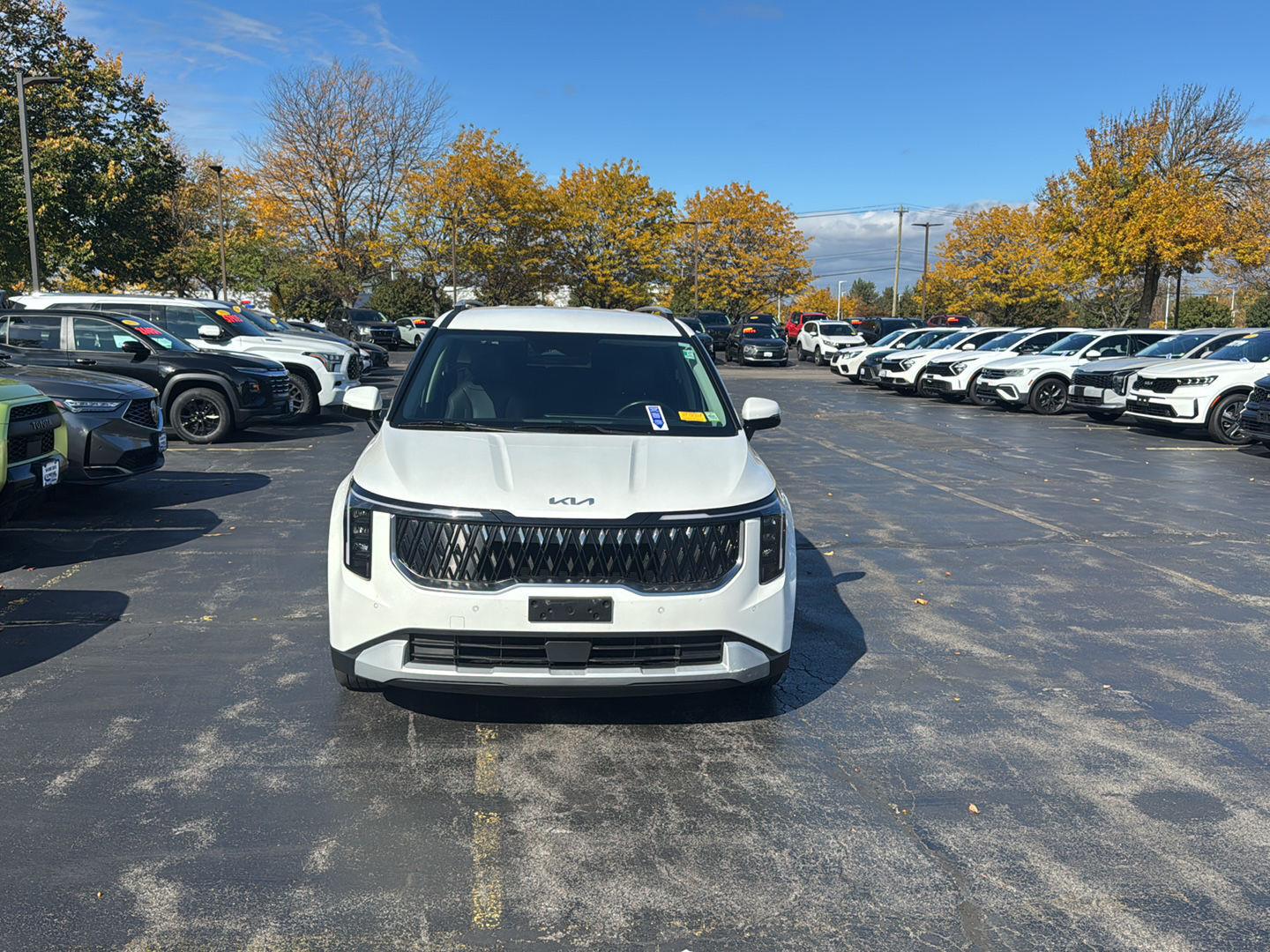 Certified 2025 Kia Carnival EX Van
