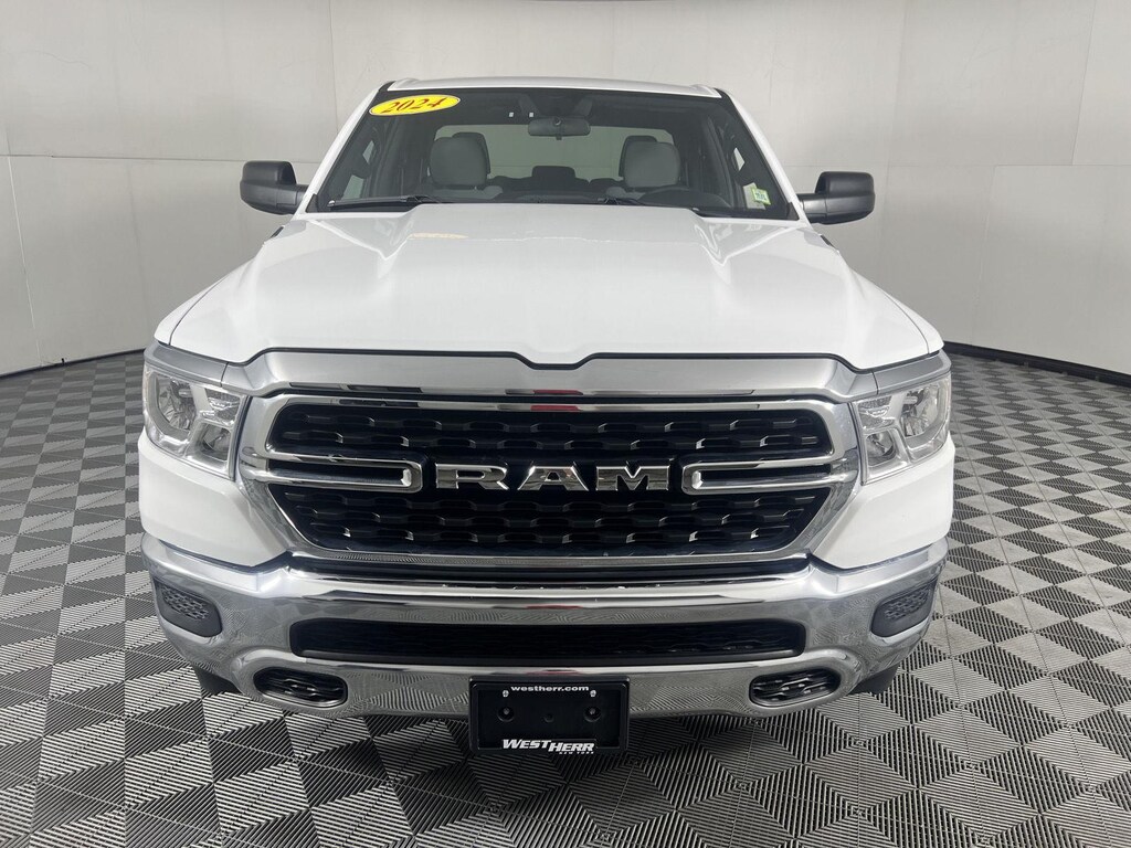 Certified 2024 Ram 1500 Big Horn/Lone Star Truck