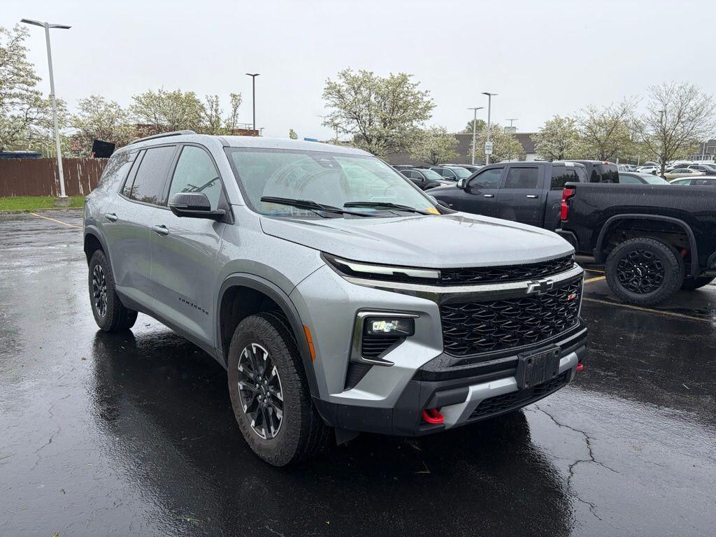 Used 2024 Chevrolet Traverse Z71 SUV