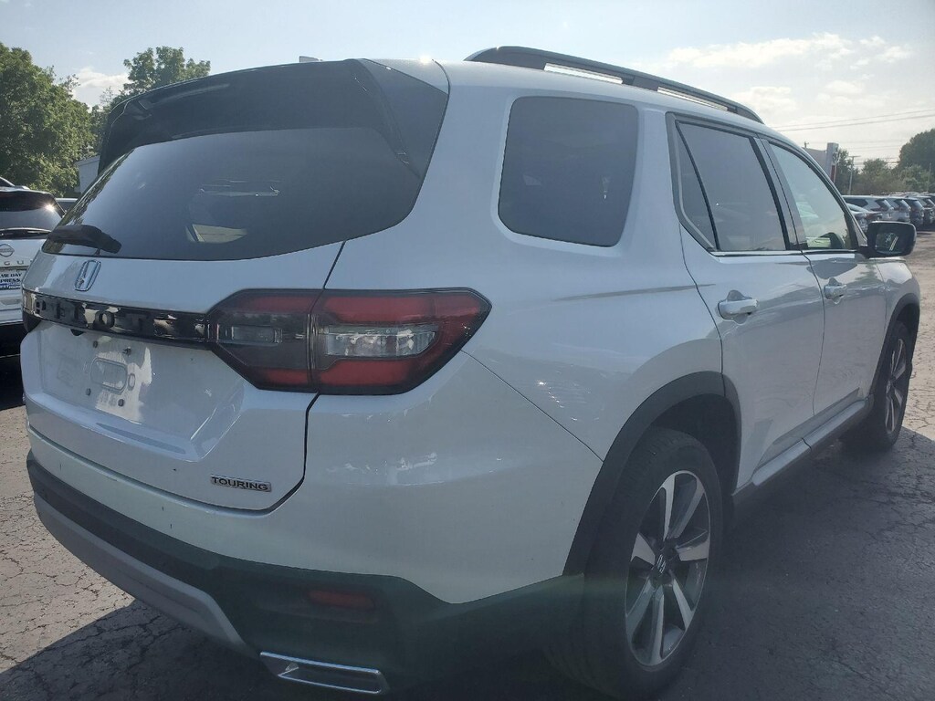 Used 2023 Honda Pilot Touring SUV