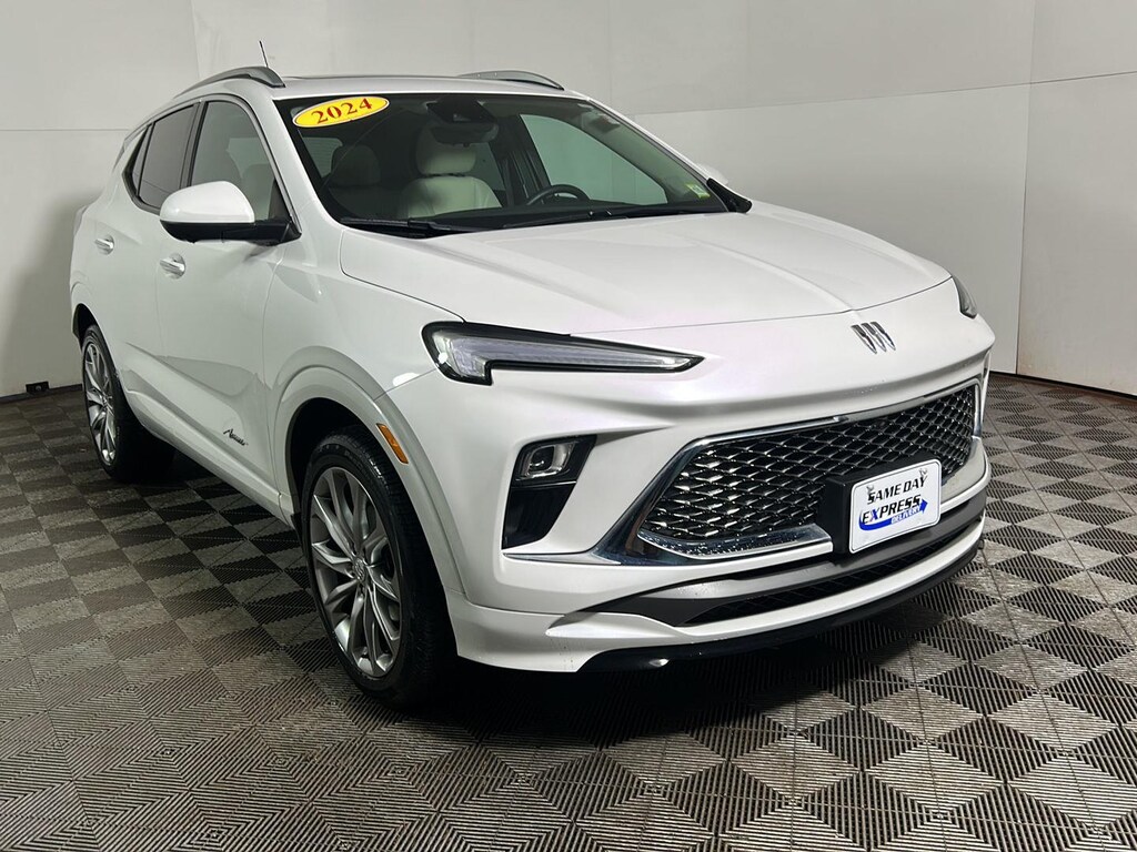 Used 2024 Buick Encore GX Avenir SUV