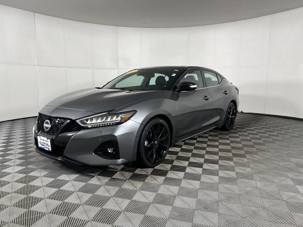 Used 2022 Nissan Maxima SR Sedan