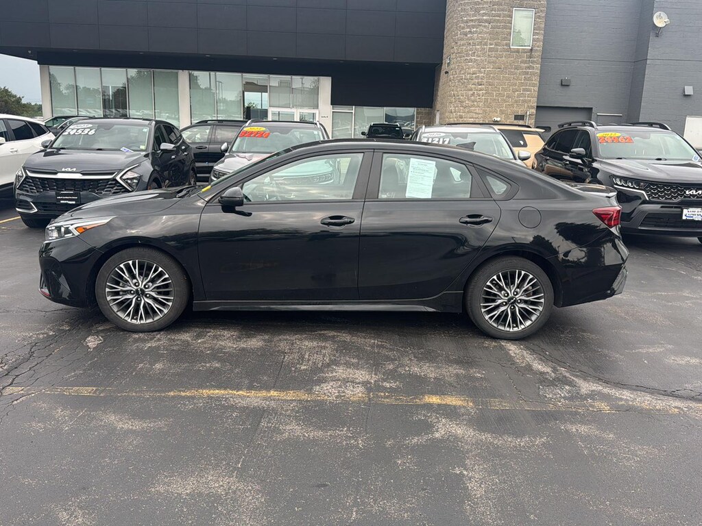 Certified 2023 Kia Forte GT-Line Sedan