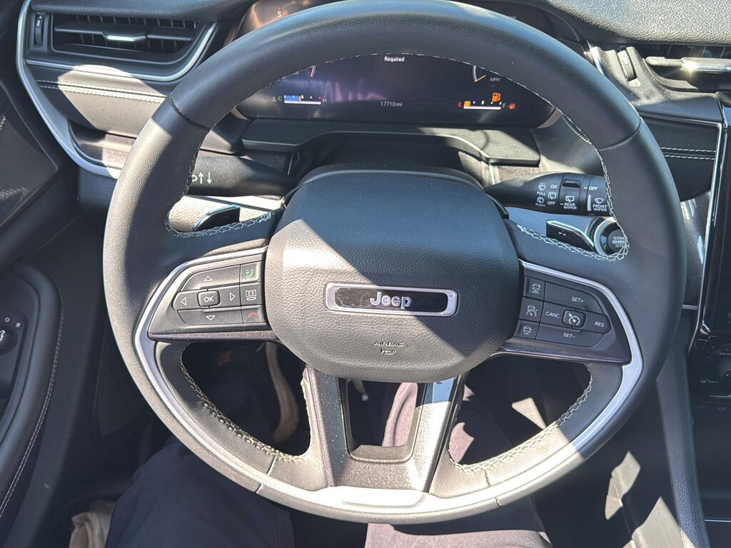 Certified 2023 Jeep Grand Cherokee Laredo SUV