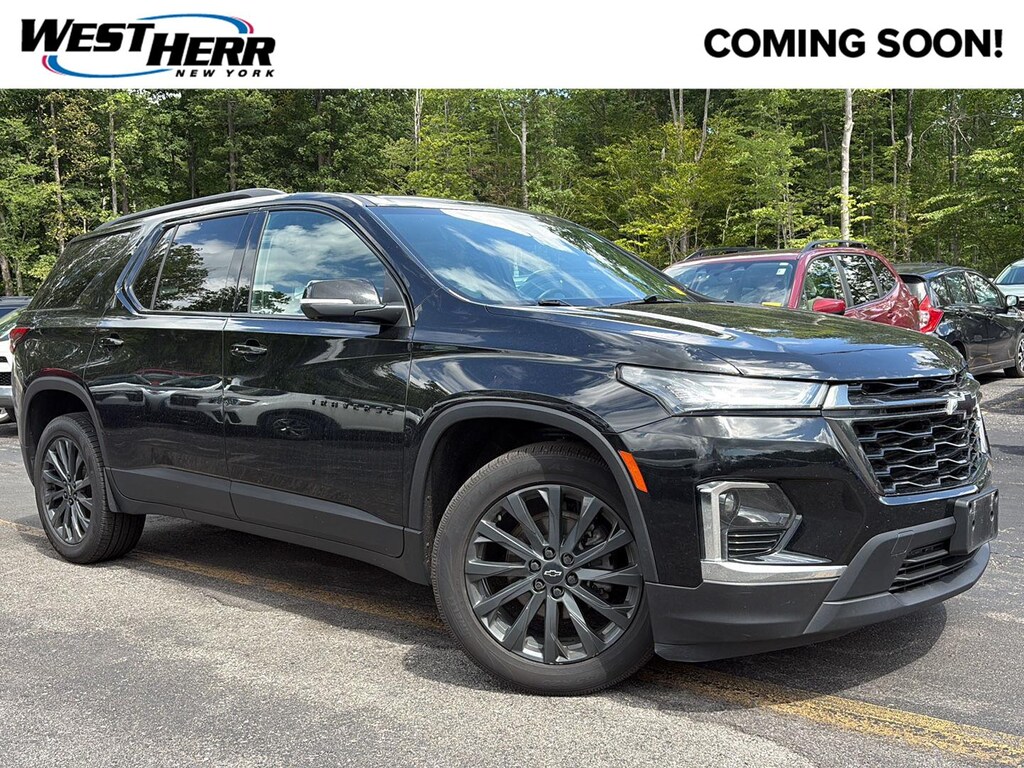 Used 2023 Chevrolet Traverse RS SUV