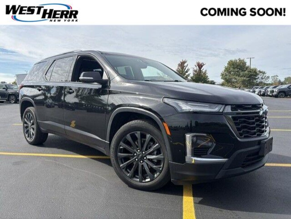 Used 2023 Chevrolet Traverse RS SUV