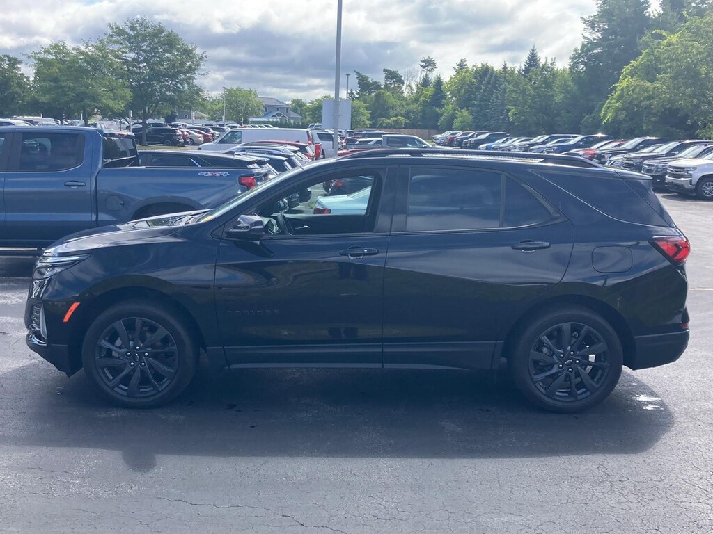 Used 2024 Chevrolet Equinox RS SUV