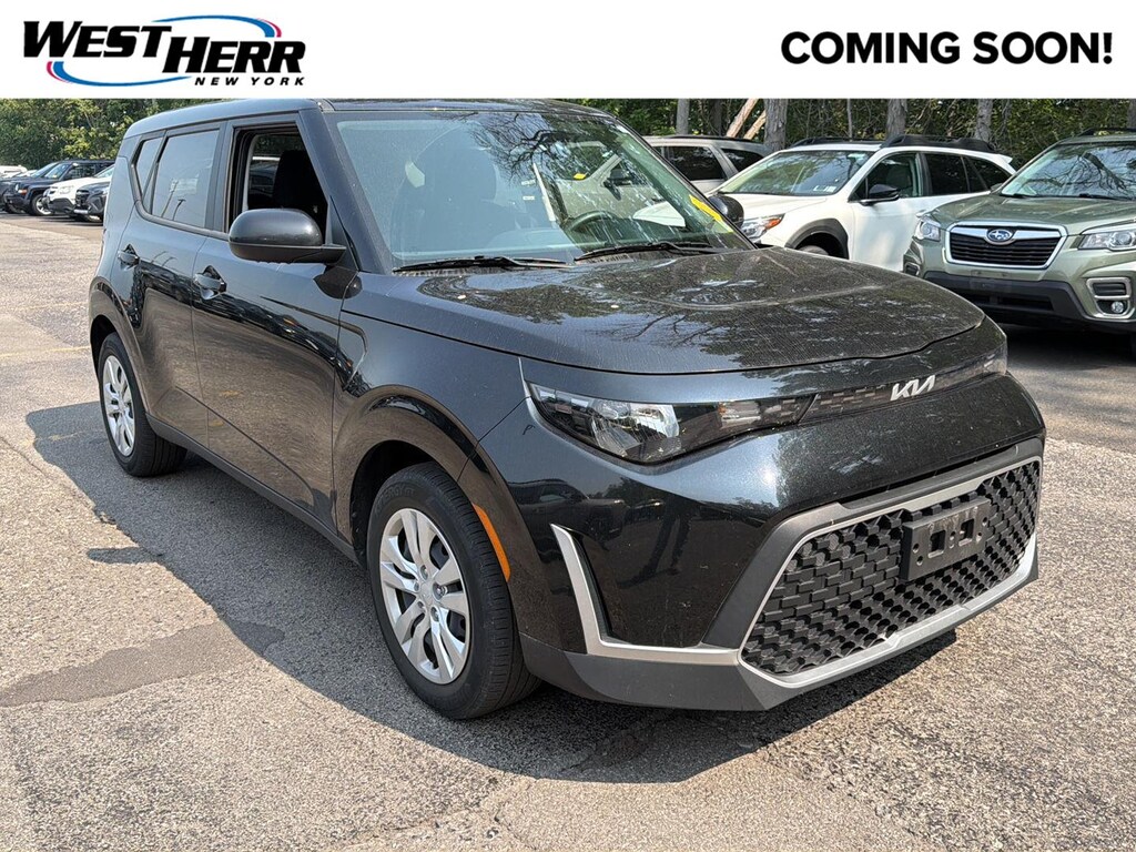 Used 2023 Kia Soul LX Hatchback