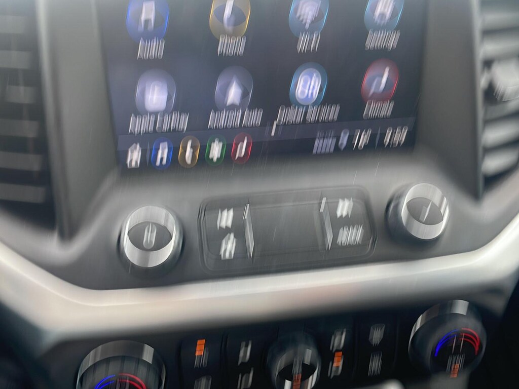 Used 2023 GMC Acadia SLE