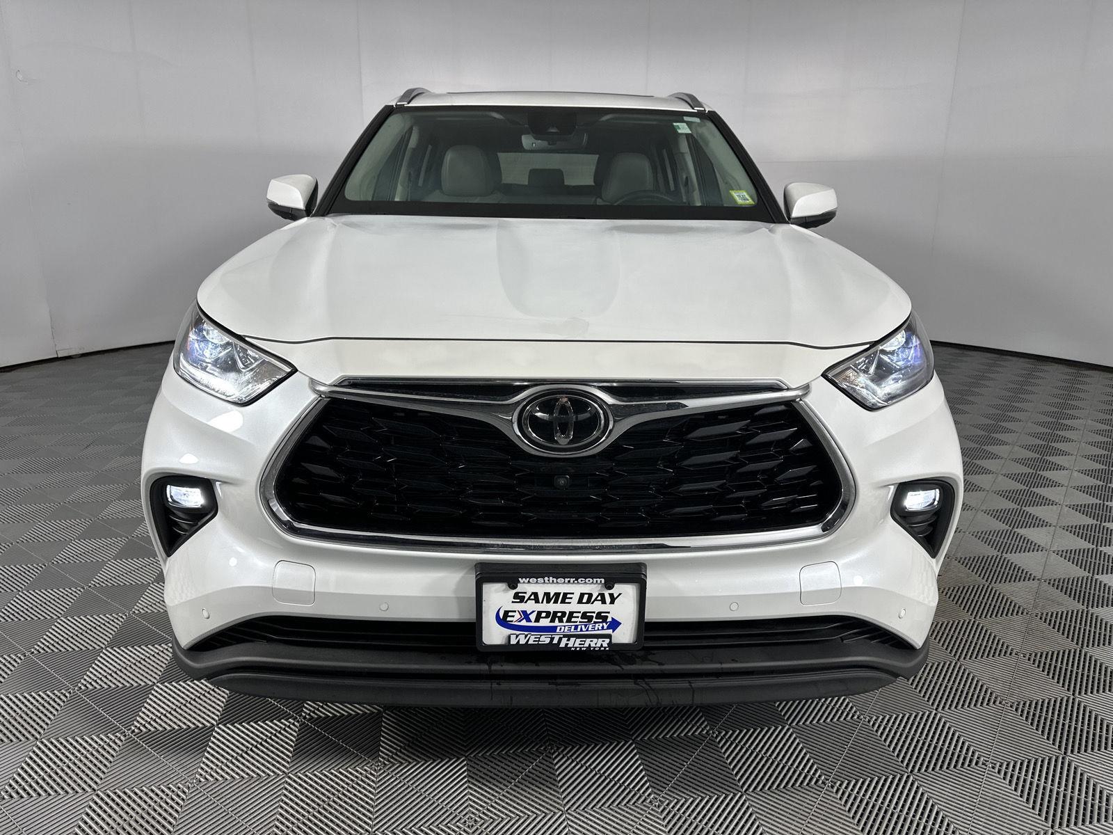Certified 2022 Toyota Highlander Limited SUV
