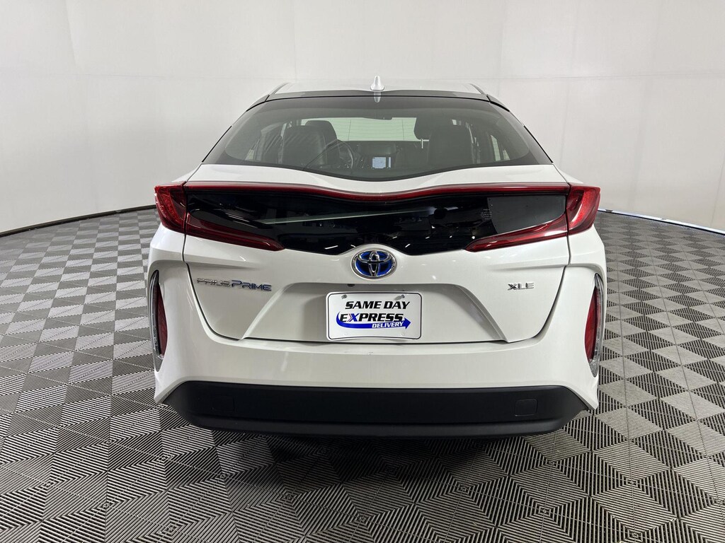 Used 2022 Toyota Prius Prime XLE Hatchback