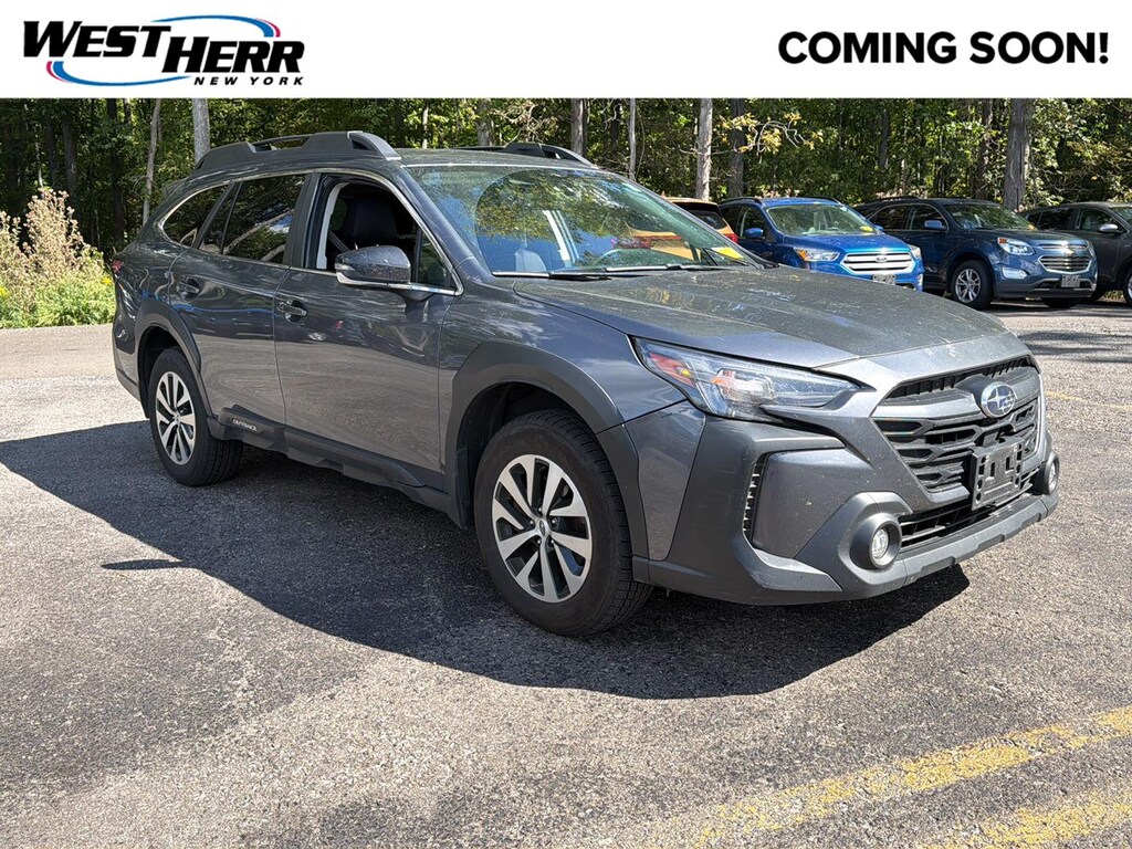 Used 2025 Subaru Outback Premium SUV