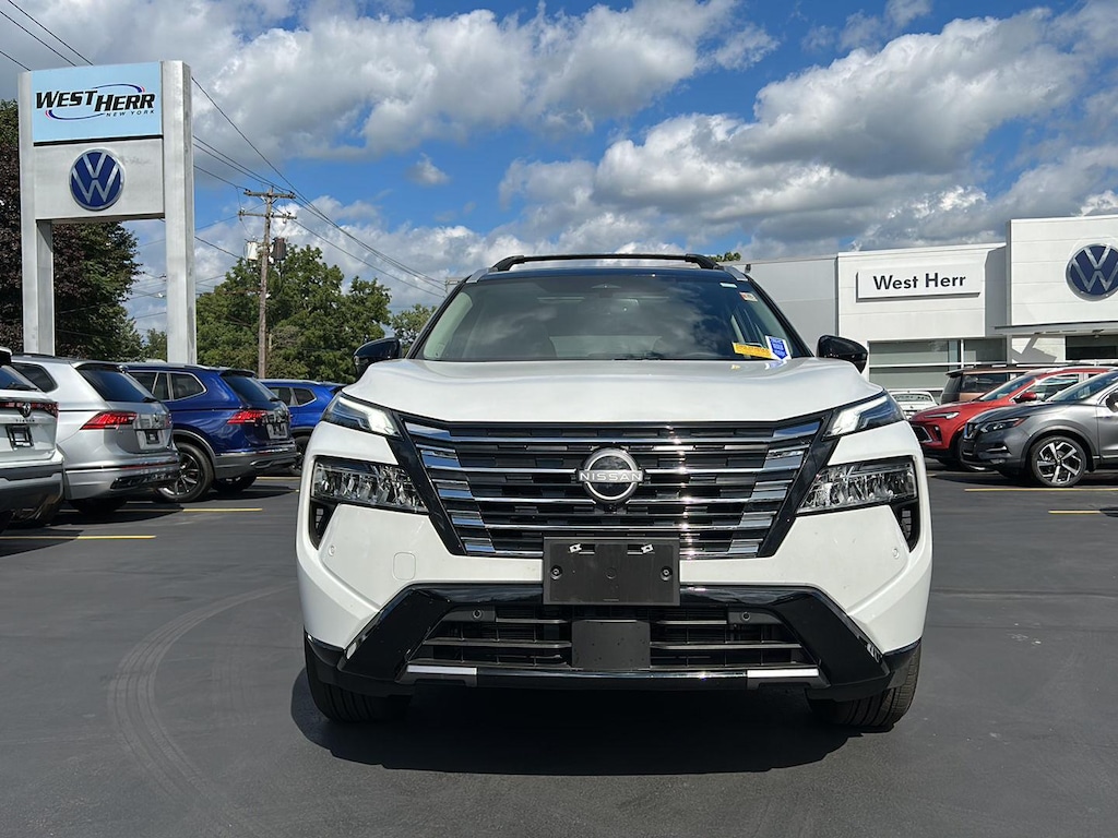 Used 2026 Nissan Rogue Platinum SUV