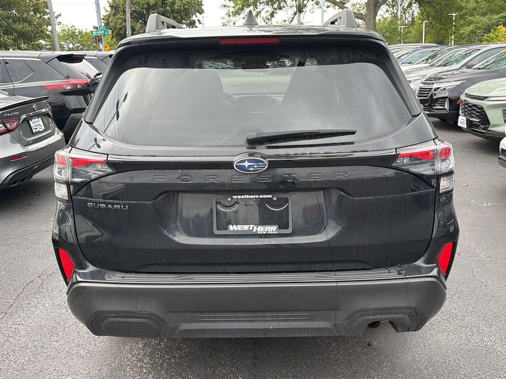 Used 2025 Subaru Forester Premium SUV
