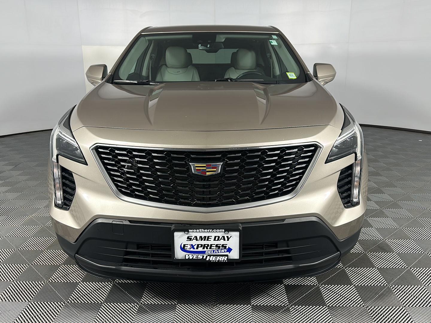 Used 2023 Cadillac XT4 FWD Luxury SUV