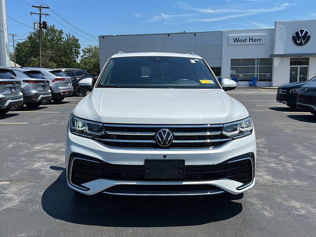 Certified 2024 Volkswagen Tiguan SEL R-Line SUV