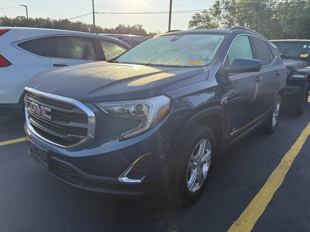 Used 2020 GMC Terrain SLE SUV
