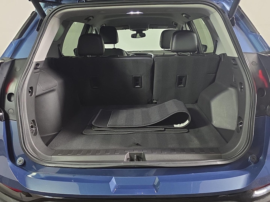 Used 2024 GMC Terrain SLT SUV