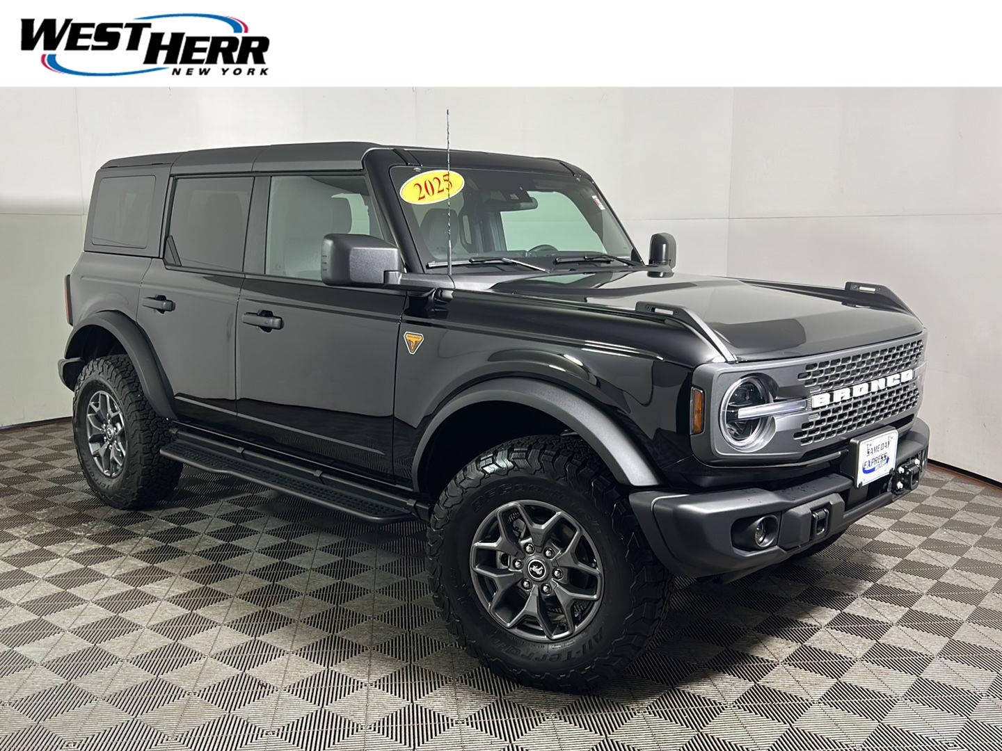 Used 2025 Ford Bronco Badlands SUV