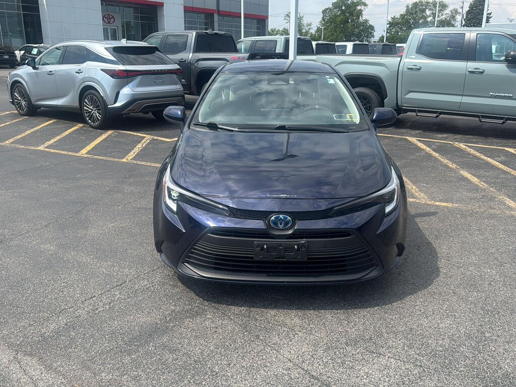 Certified 2025 Toyota Corolla Hybrid LE Sedan