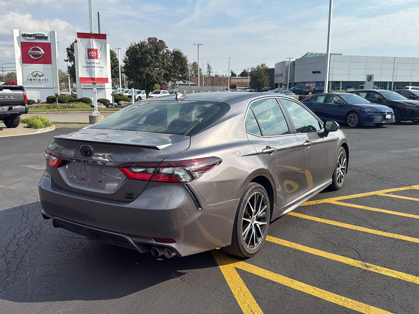 Used 2024 Toyota Camry SE Sedan