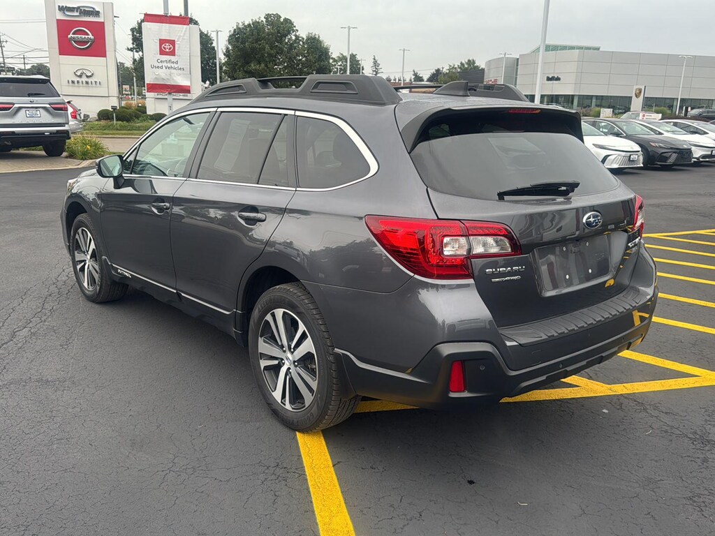 Used 2018 Subaru Outback Limited SUV