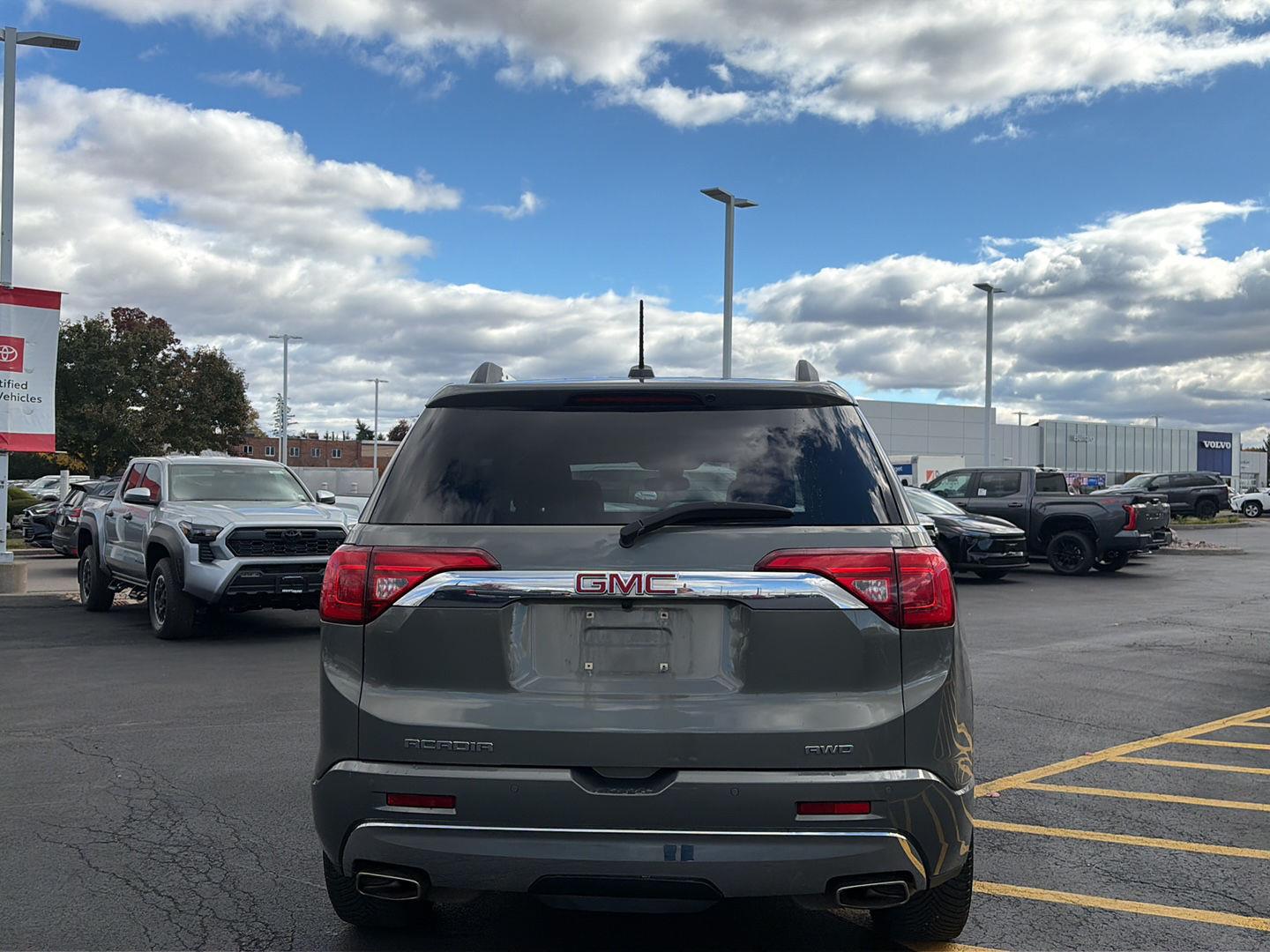 Used 2018 GMC Acadia Denali