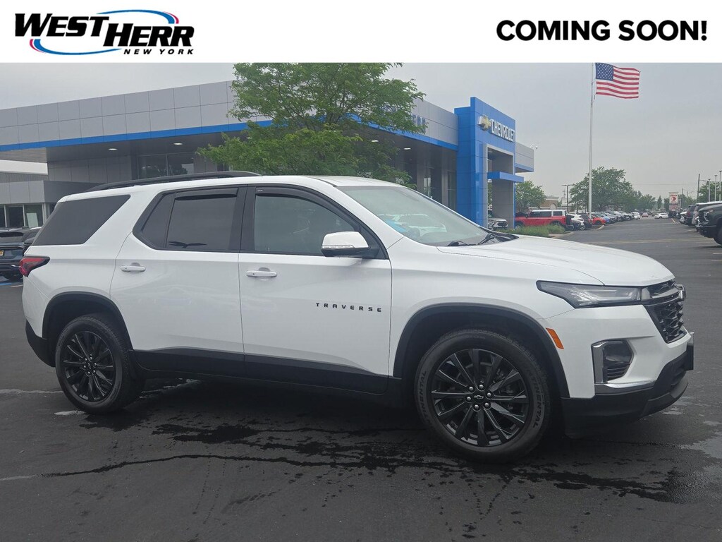 Used 2023 Chevrolet Traverse RS SUV