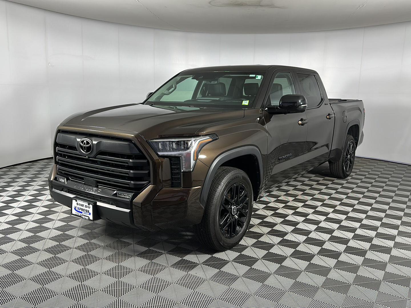 Used 2024 Toyota Tundra Limited CrewMax