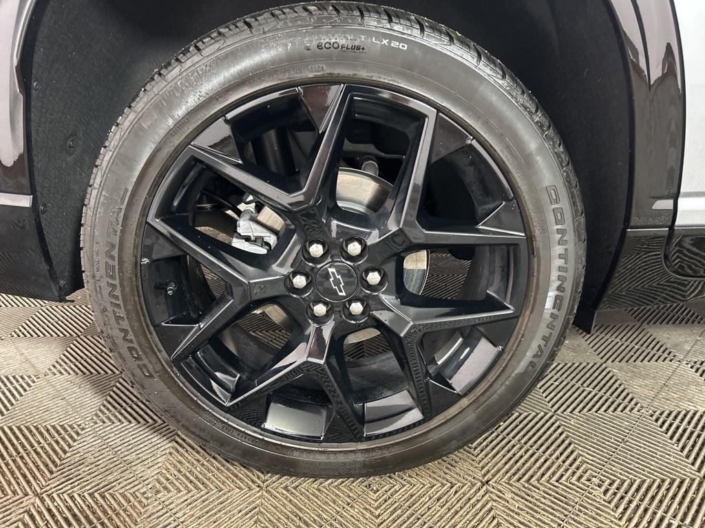 Used 2024 Chevrolet Traverse RS SUV