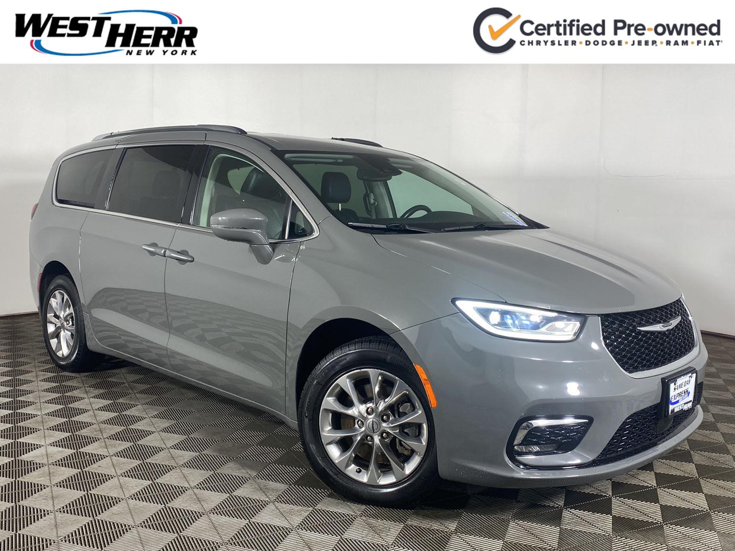 2021 Chrysler Pacifica Touring L