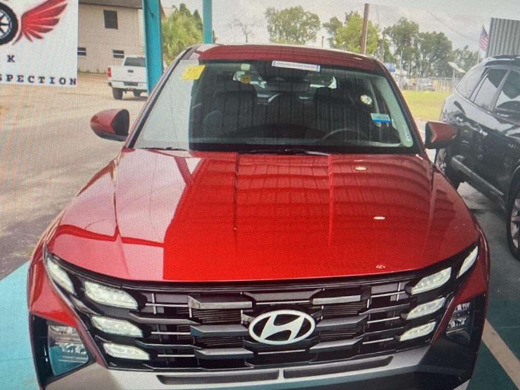 Used 2025 Hyundai Tucson SE SUV