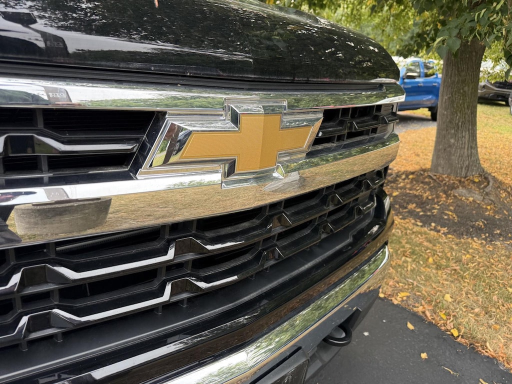 Used 2025 Chevrolet Silverado 1500 LT Truck
