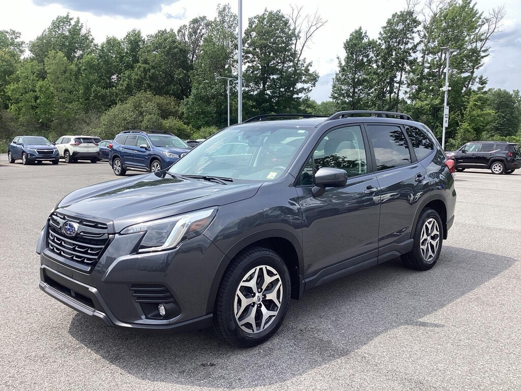 Used 2024 Subaru Forester Premium SUV