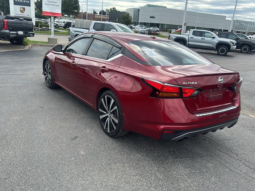 Used 2022 Nissan Altima 2.0 SR Sedan