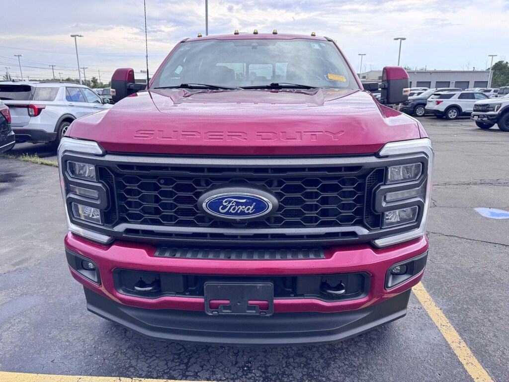 Used 2023 Ford Super Duty F-250 SRW Lariat Truck