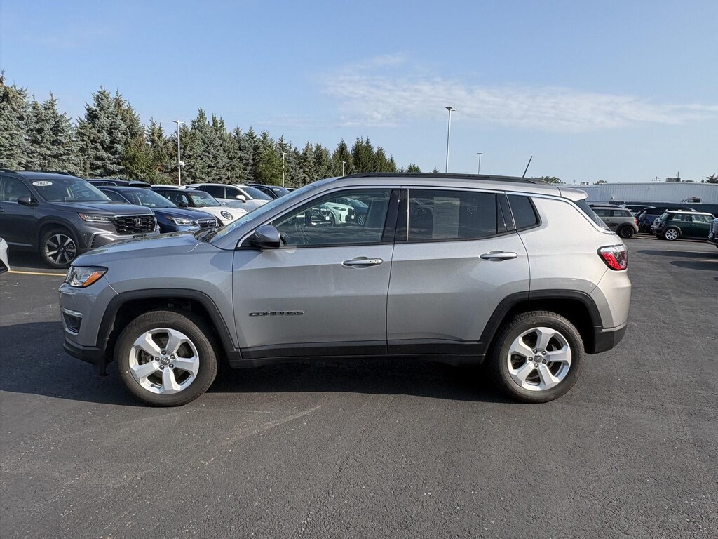 Used 2021 Jeep Compass Latitude SUV