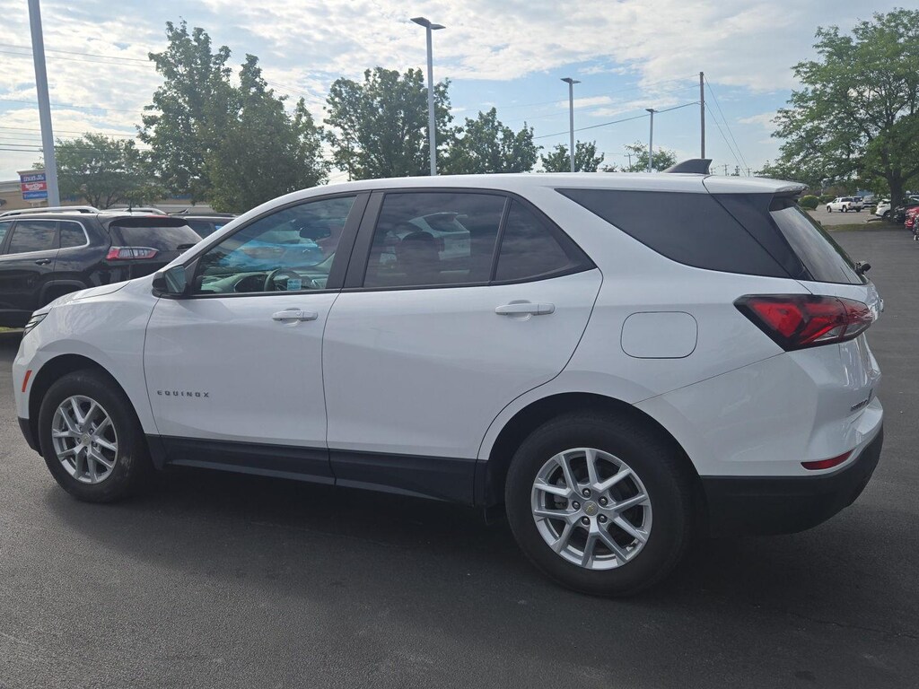 Used 2024 Chevrolet Equinox LS SUV