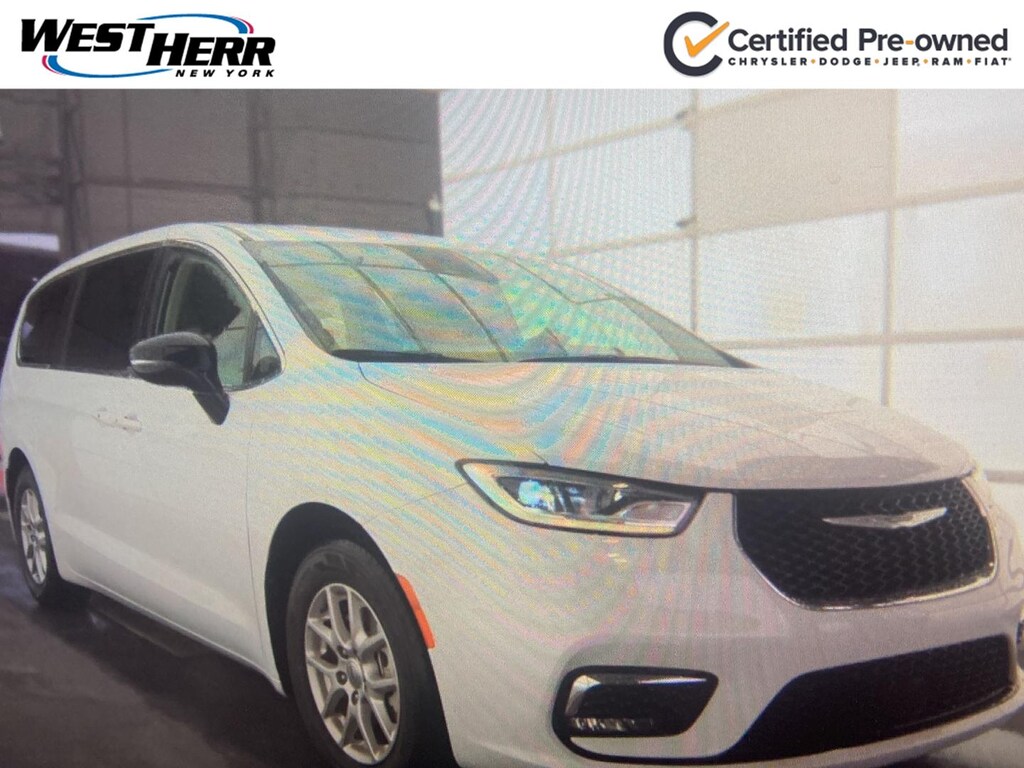 Used 2024 Chrysler Pacifica Touring L Van