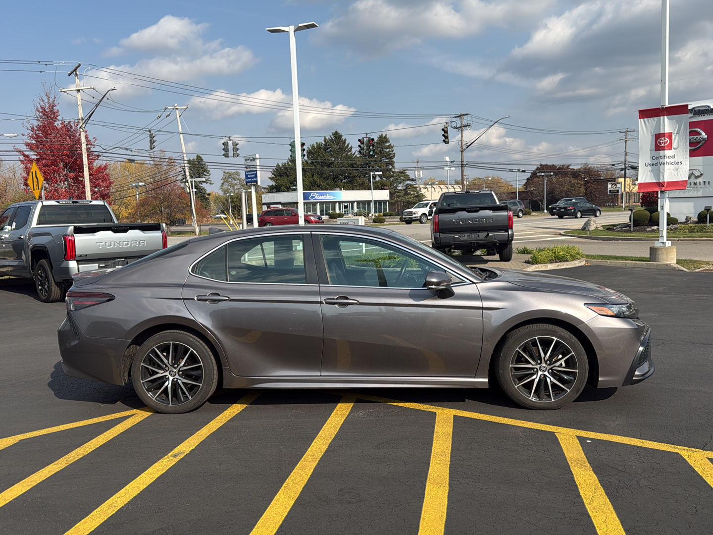 Used 2024 Toyota Camry SE Sedan