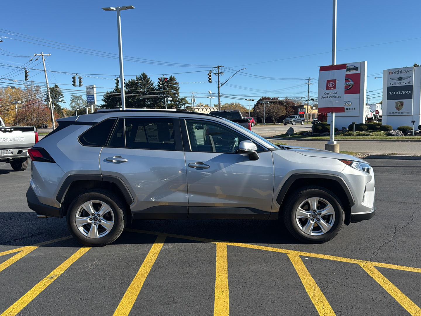 Used 2020 Toyota RAV4 XLE SUV